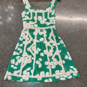 Maeve Anthropologie Green Floral Lace Trim Mini Dress Boho Spring Size 2